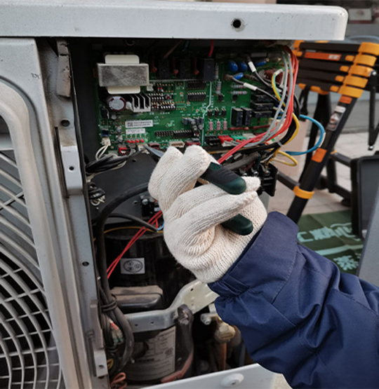  温泉维修空调不制热